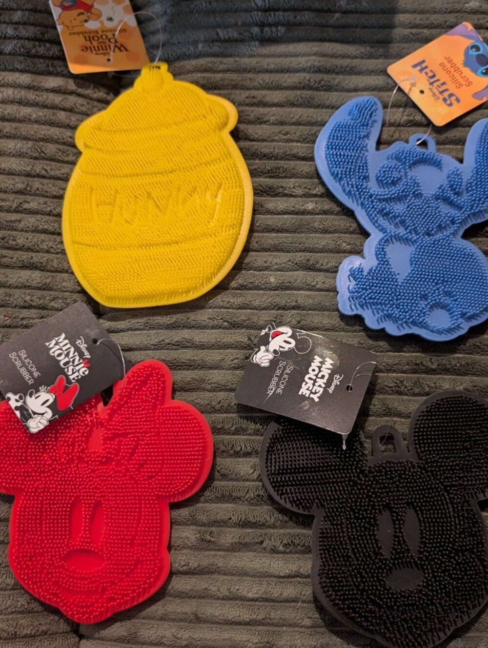 🦋 Pick 1 Disney Silicone scrubber